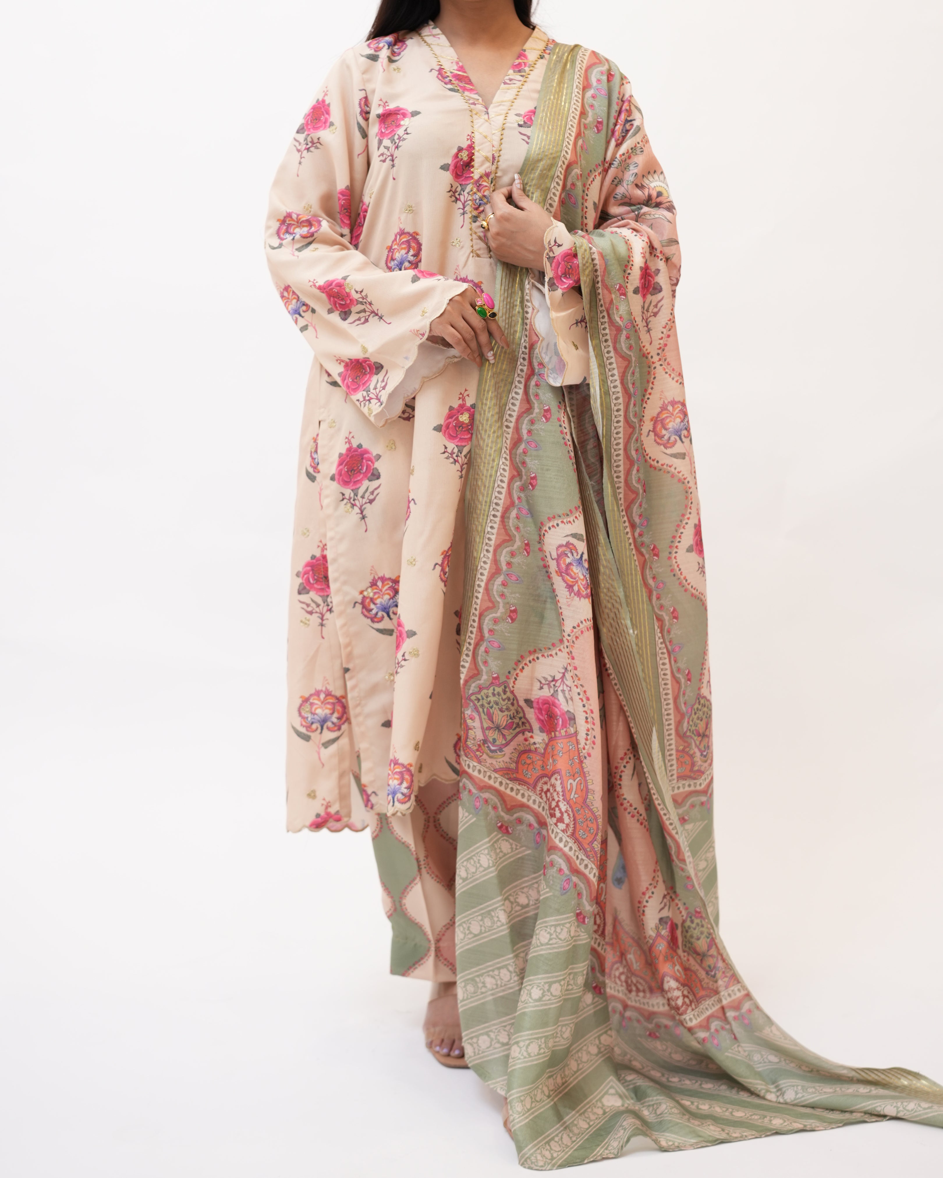 Swiss Lawn Full Secquance Embroidery 3 Pcs Suit
