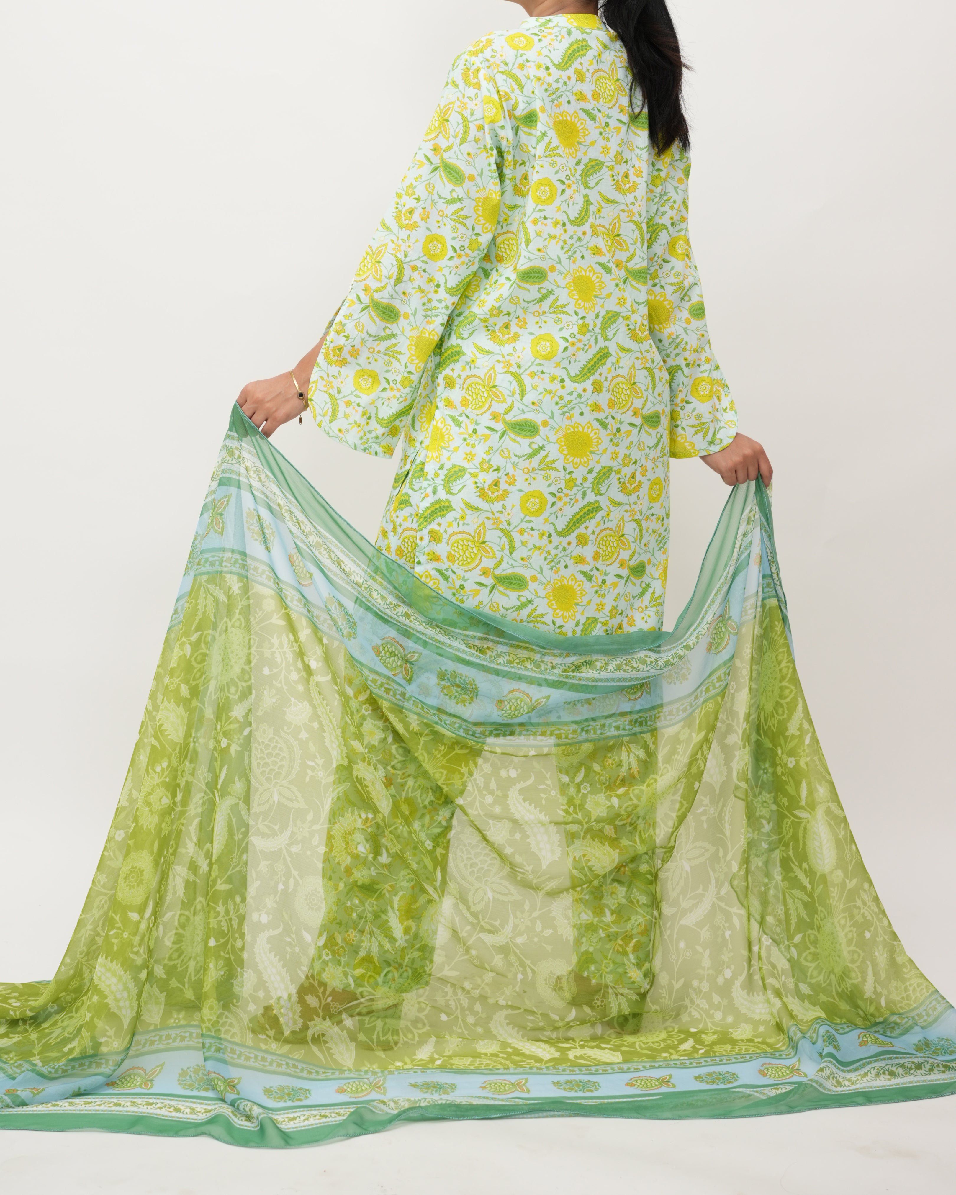 Cambric Lawn 3pcs Suit