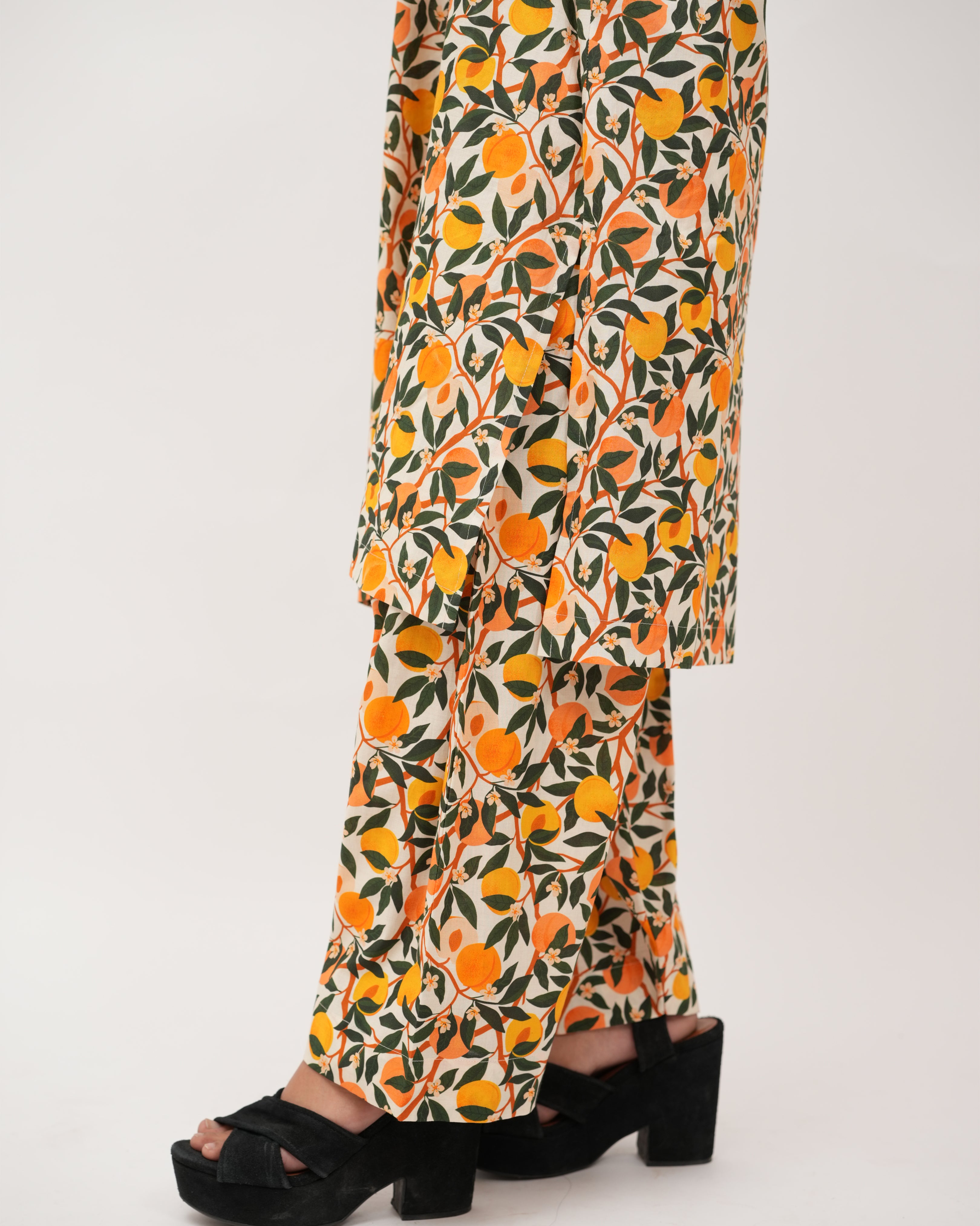 Cambric Lawn 2pcs Suit