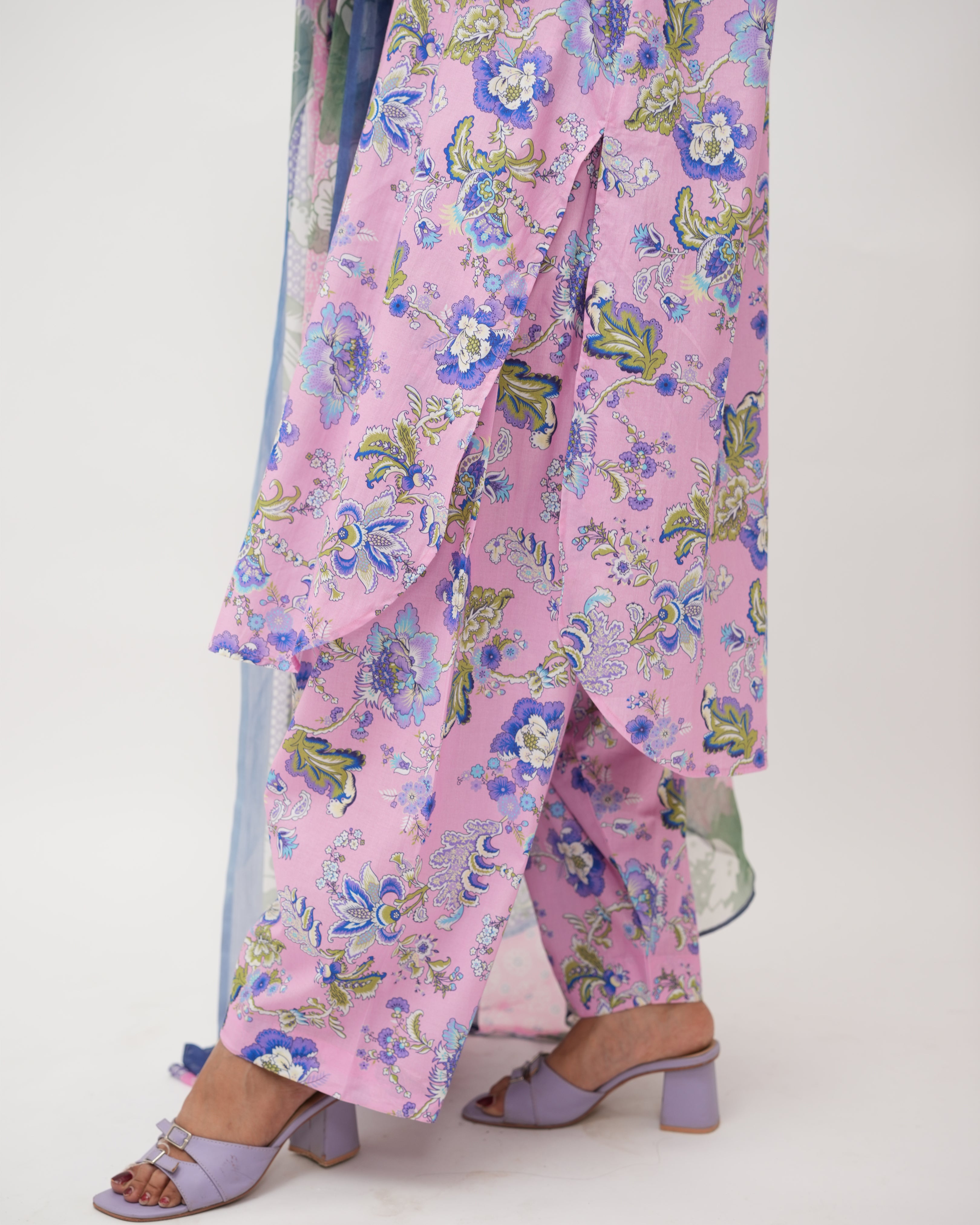 Cambric Lawn 3pcs Suit