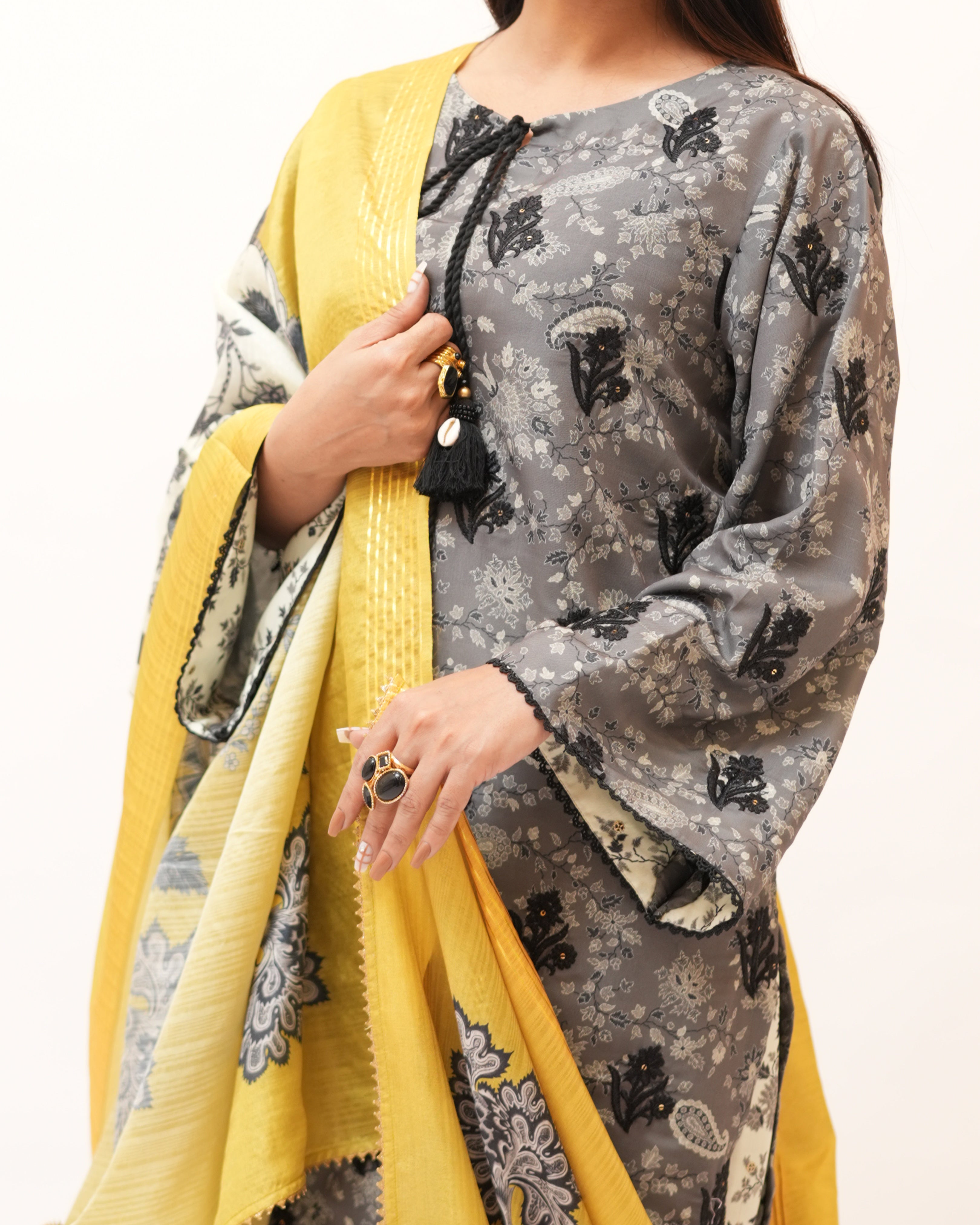 Swiss Lawn Full Sequence Embroidery 3Pcs