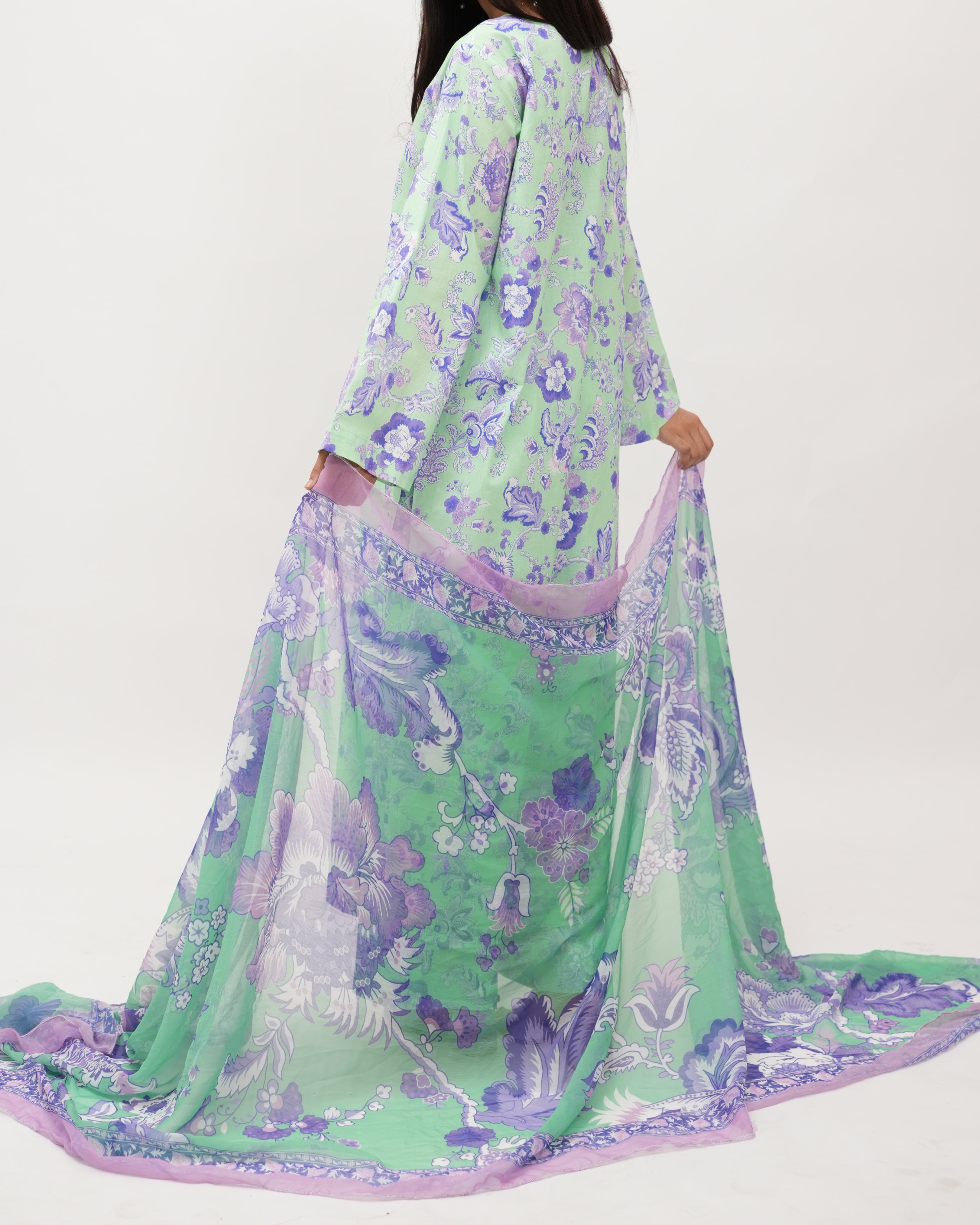 Cambric Lawn 3pcs Suit