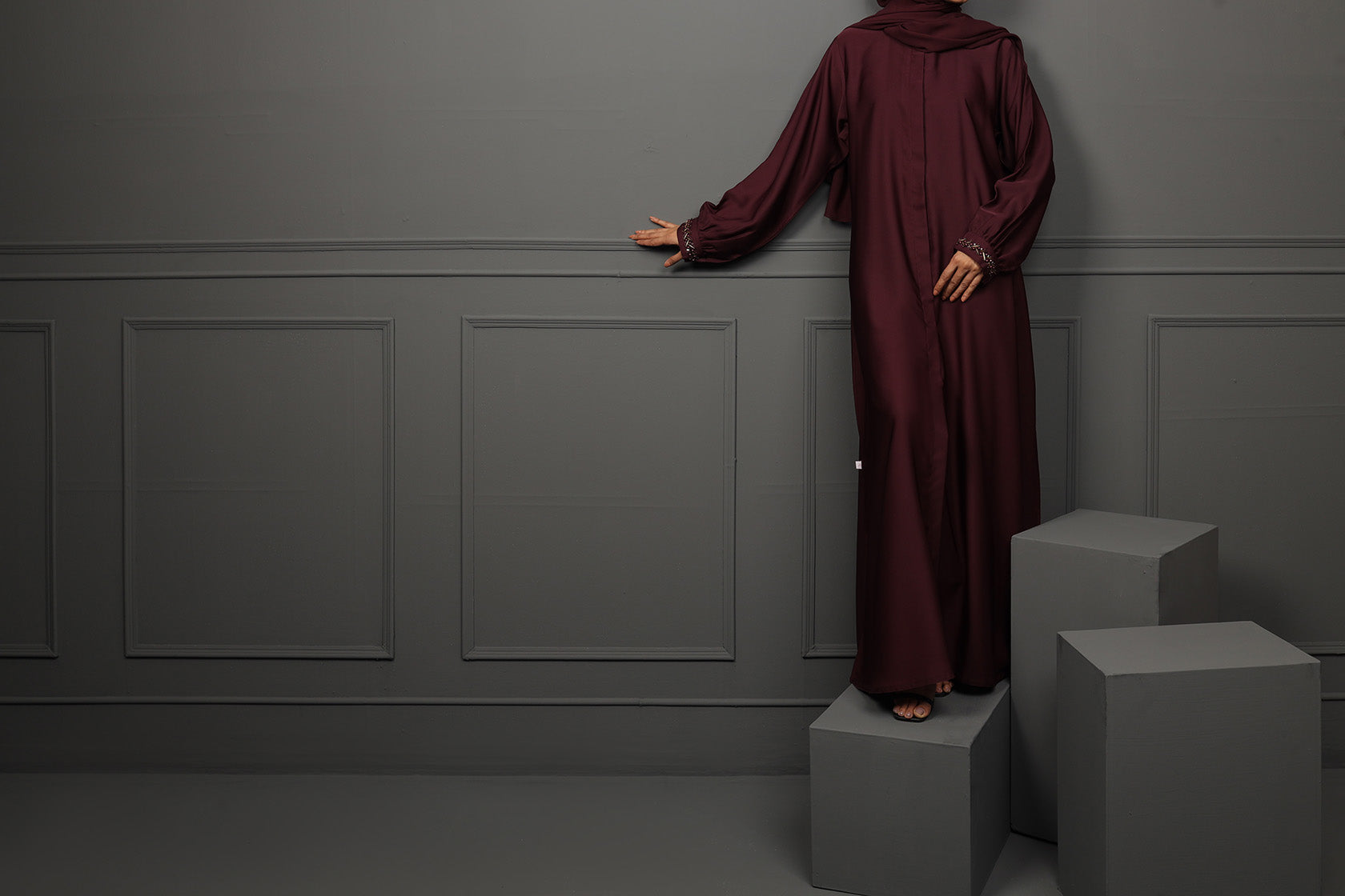 Abaya Maroon Sleeves Hand Emb