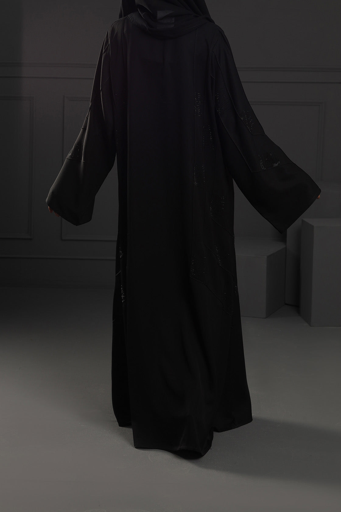 Abaya Black Pearl Emb